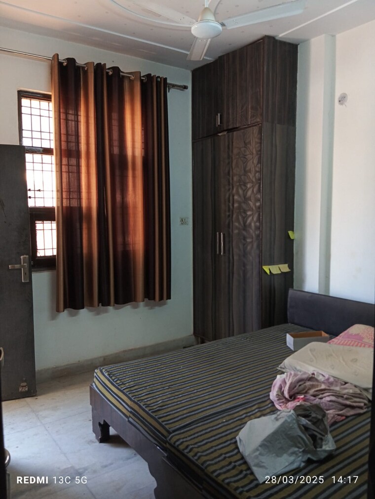 Bedroom, rohini sector 25 2 Bedroom 400 Sq.Ft. Builder Floor In Rohini Sector 25 Delhi 8412735