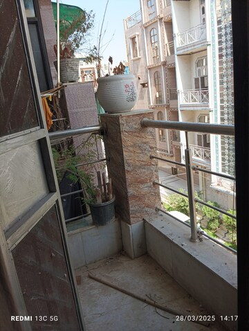 Balcony in 2 BHK Builder Floor at Rohini Sector 25 – for Sale