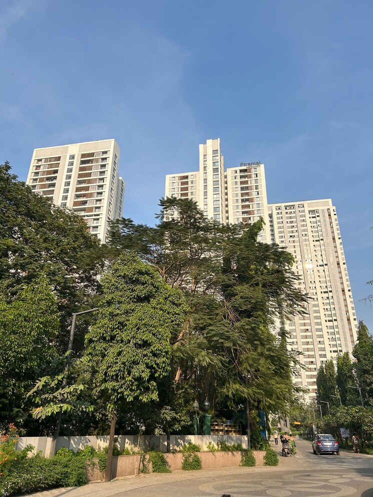Exterior View, kalpataru-parkcity 3 Bedroom 1079 Sq.Ft. Apartment In Kolshet Road Thane 8412691
