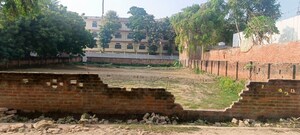  Plot – Exterior View View at Jankipuram - for Sale