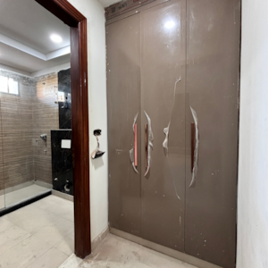 Building Lobby in 4 BHK Builder Floor at TDI The Retreat, Sector 89 – for Sale