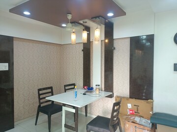 Team Area in 2 BHK Apartment at Hiranandani Estate – for Rent