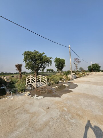  Plot – Exterior View View at Koni - for Sale