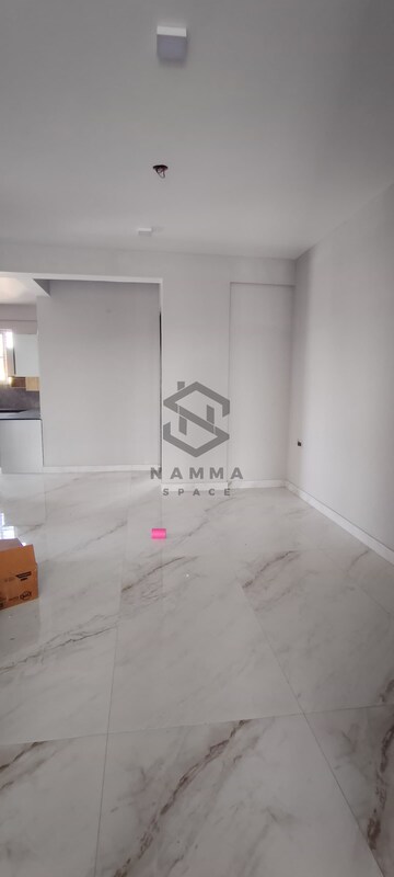 Room in 3 BHK Builder Floor at Hsr Layout – for Rent