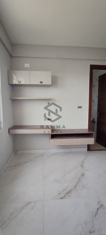 Furnished Amenities in 3 BHK Builder Floor at Hsr Layout – for Rent