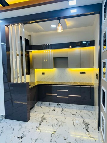 Kitchen in 3 BHK Builder Floor at Indrapuram – for Sale