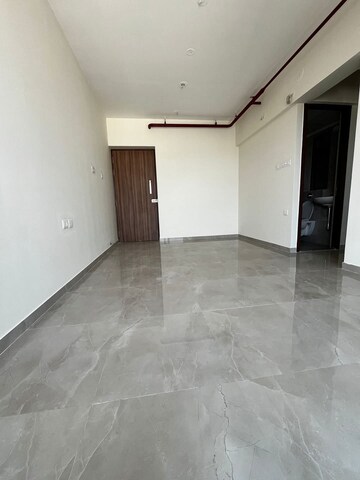 Room in 1 BHK Apartment at Sheth Irene, Malad West – for Rent