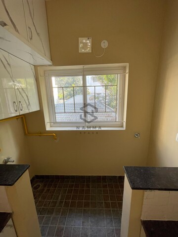 Team Area in 2 BHK Builder Floor at Hsr Layout – for Rent