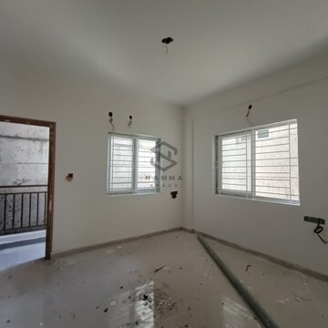 Room in 2 BHK Builder Floor at Hsr Layout – for Rent