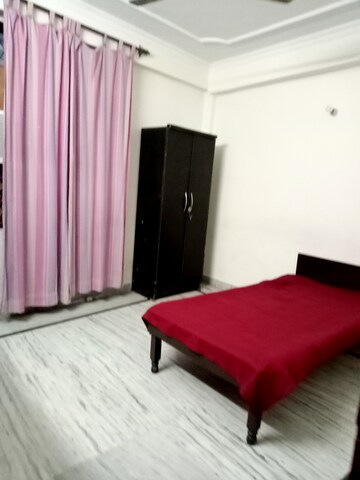 Bedroom in 1 BHK Builder Floor at Neb Sarai – for Rent