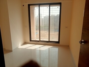 Room in 1 BHK Apartment at Shree Ostwal Orchid, Mira Road – for Rent