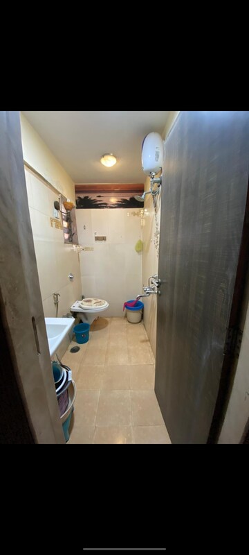 Bathroom in 3 BHK Apartment at Indiabulls Sky Forest, Lower Parel – for Rent