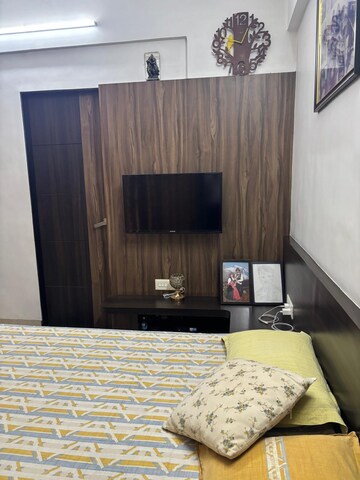Bedroom in 2 BHK Apartment at Kopar Khairane – for Rent