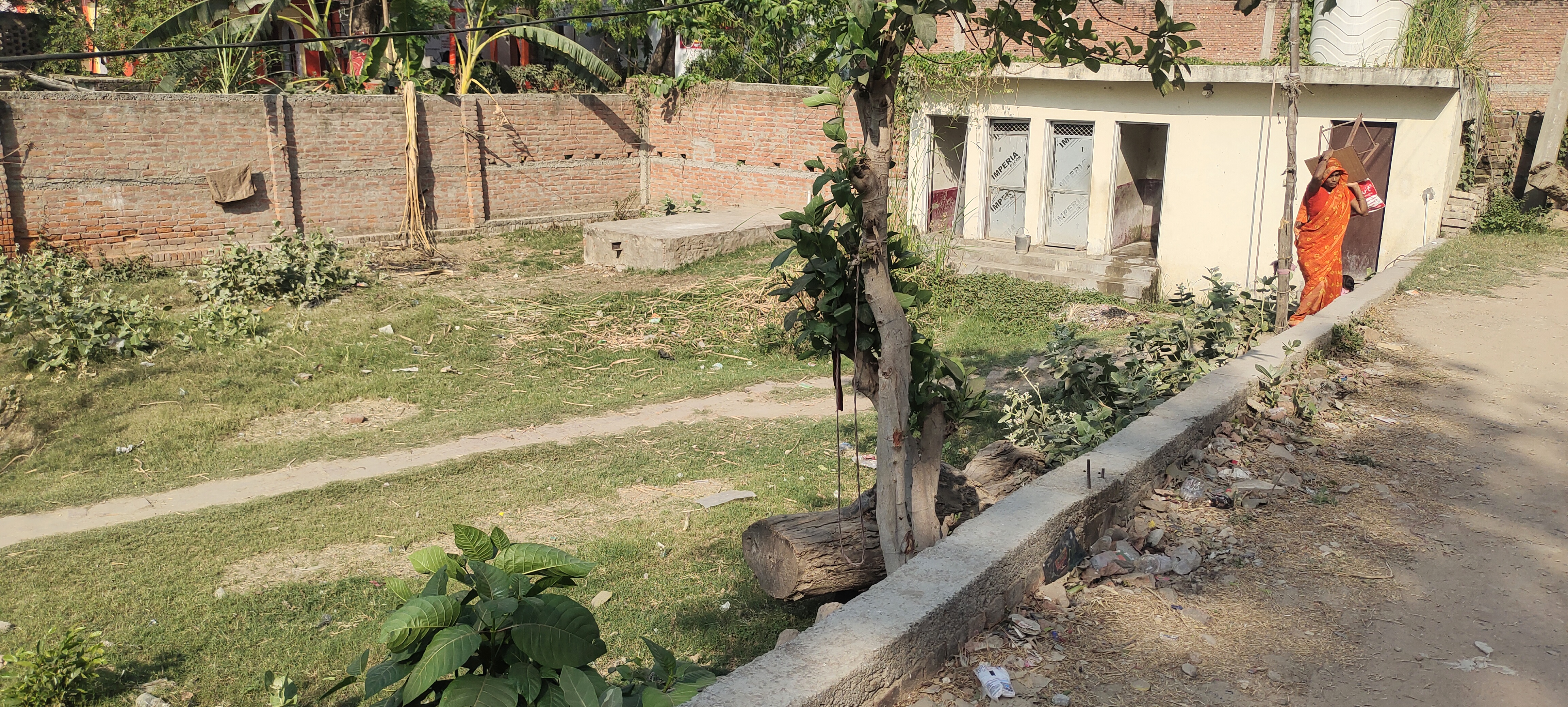 Plot For Sale in Madauli Varanasi 