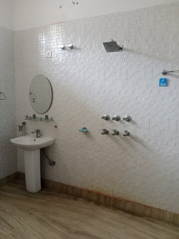 Bathroom in 2 BHK Builder Floor at Sector 13 – for Rent