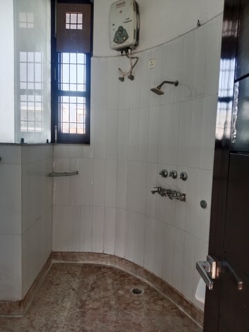 Bathroom in 2 BHK Builder Floor at Sector 13 – for Rent