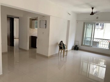 2 BHK Apartment For Rent in Goregaon West