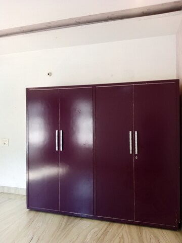 Room in 2 BHK Builder Floor at Sector 13 – for Rent