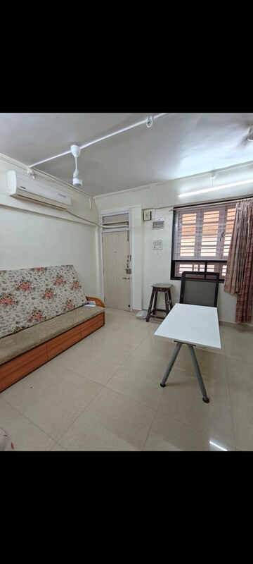 Kitchen in 3 BHK Apartment at Lokhandwala Minerva Mahalaxmi, Mahalaxmi – for Rent