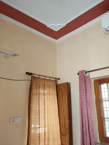 Furnished Amenities in 2 BHK Villa at Indraprastha – for Rent