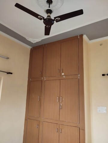 Furnished Amenities in 2 BHK Villa at Indraprastha – for Rent