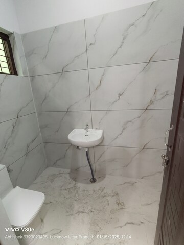 Bathroom in 2 BHK Independent House at Jankipuram Extension – for Sale