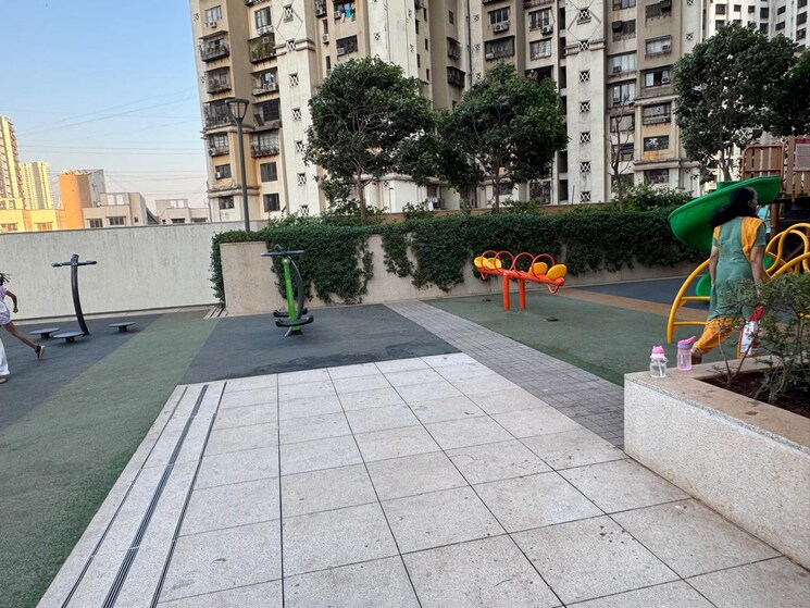 Exterior View, dosti-eastern-bay 2 Bedroom 800 Sq.Ft. Apartment In Wadala Mumbai 8413347