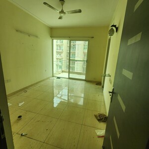 Master Bedroom in 4 BHK Apartment at Gaur Saundaryam, Tech Zone 4 Greater Noida – for Sale