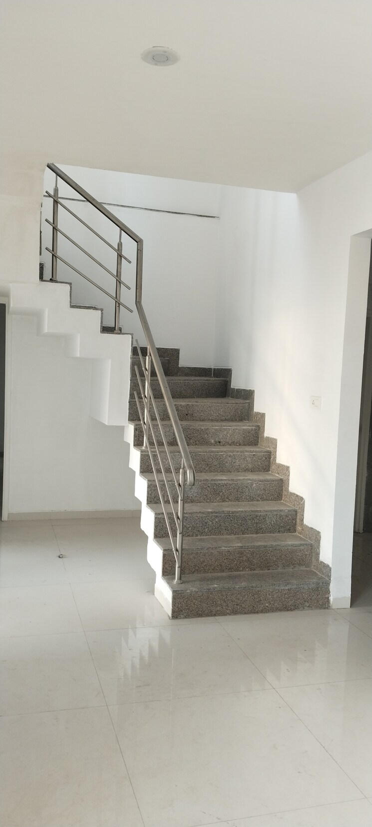 undefined, satellite 4 Bedroom 2448 Sq.Ft. Penthouse In Satellite Ahmedabad 8413530