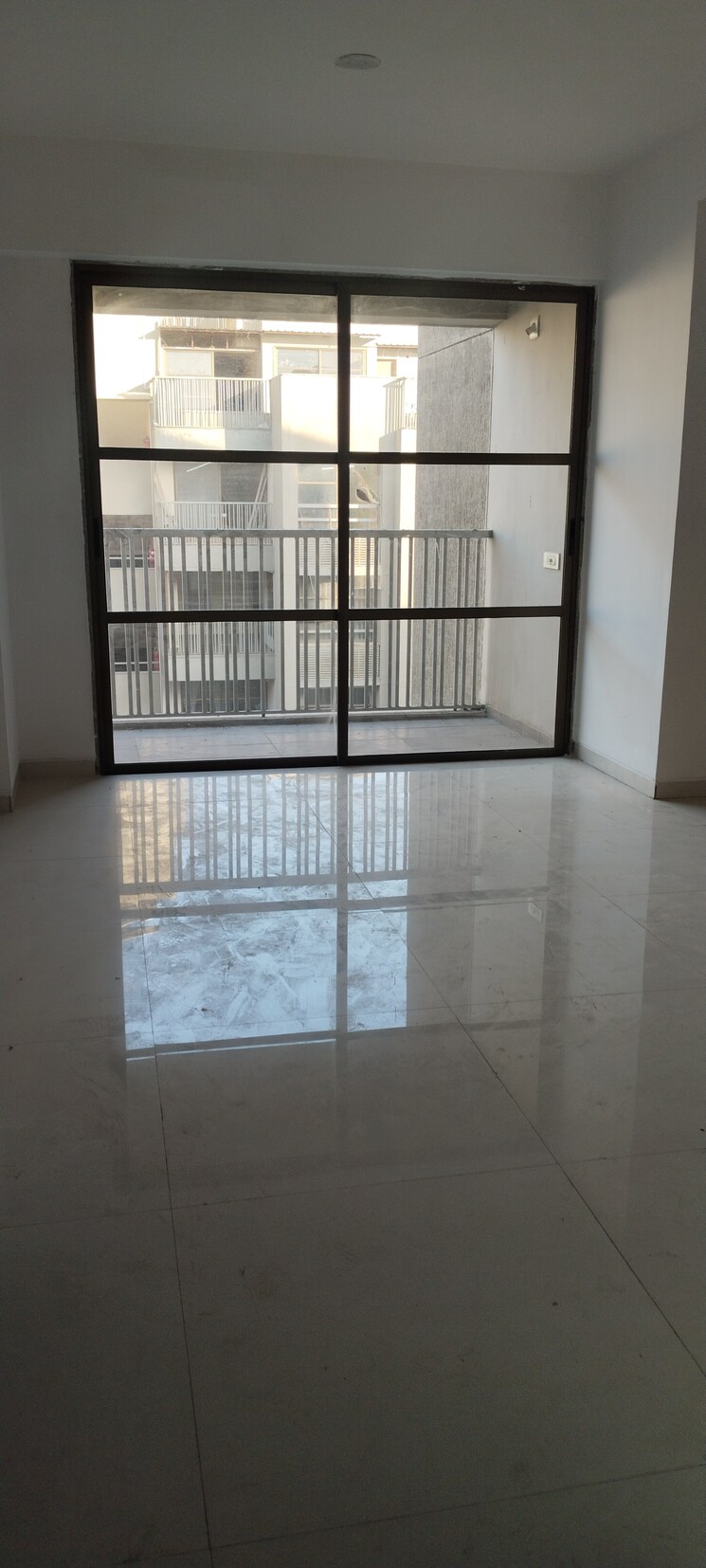 Room, satellite 4 Bedroom 2448 Sq.Ft. Penthouse In Satellite Ahmedabad 8413530