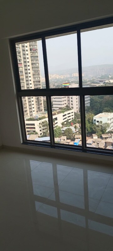 Room in 1 BHK Apartment at Godrej Nest Kandivali, Kandivali East – for Rent