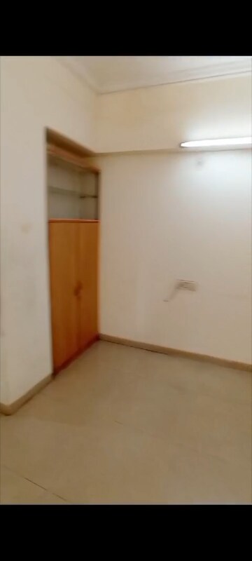 Room in 2 BHK Apartment at AG Park, Santacruz East – for Rent