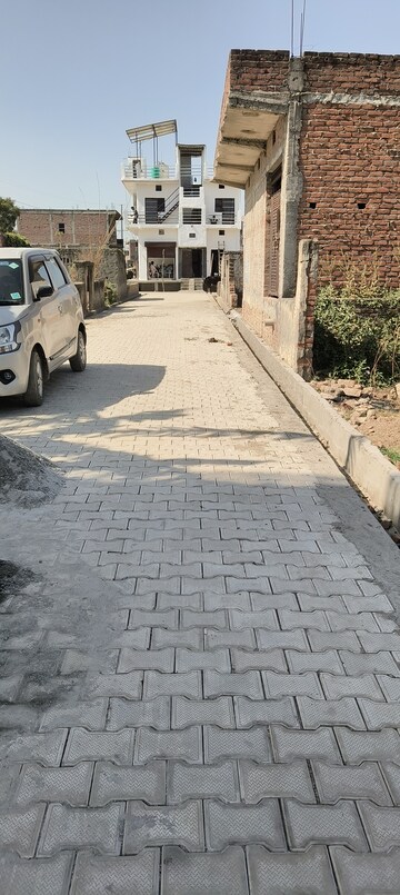  Plot – Exterior View View at Sector 80 - for Sale