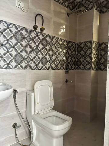 Bathroom in 2 BHK Apartment at Palm Residency Chhatarpur, Chattarpur – for Rent