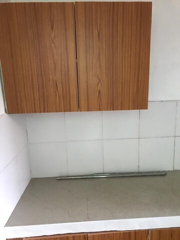 Room in 3 BHK Apartment at Gupta Awas, Sector 43 – for Rent