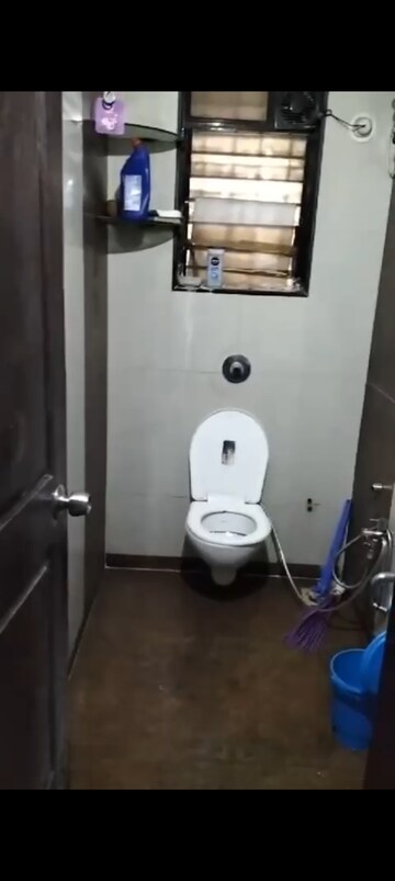 Bathroom in 2.5 BHK Apartment at Sai Siddhi Tower, Ghatkopar East – for Rent