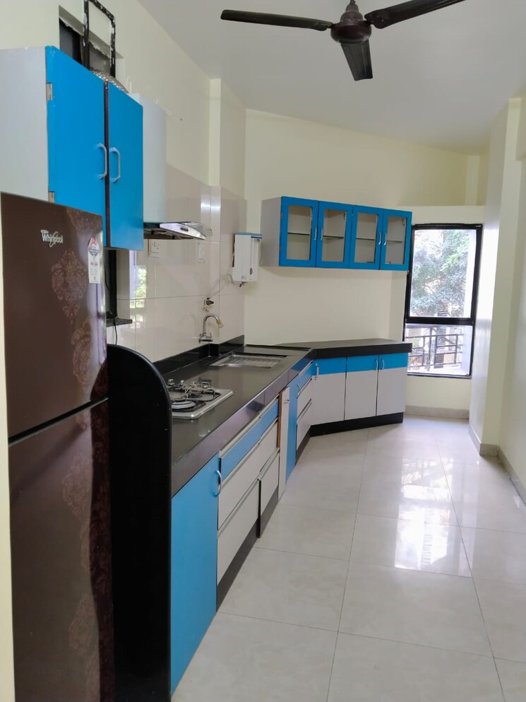 Kitchen, kumar-presidency 3 Bedroom 1650 Sq.Ft. Apartment In Koregaon Park Pune 8413918