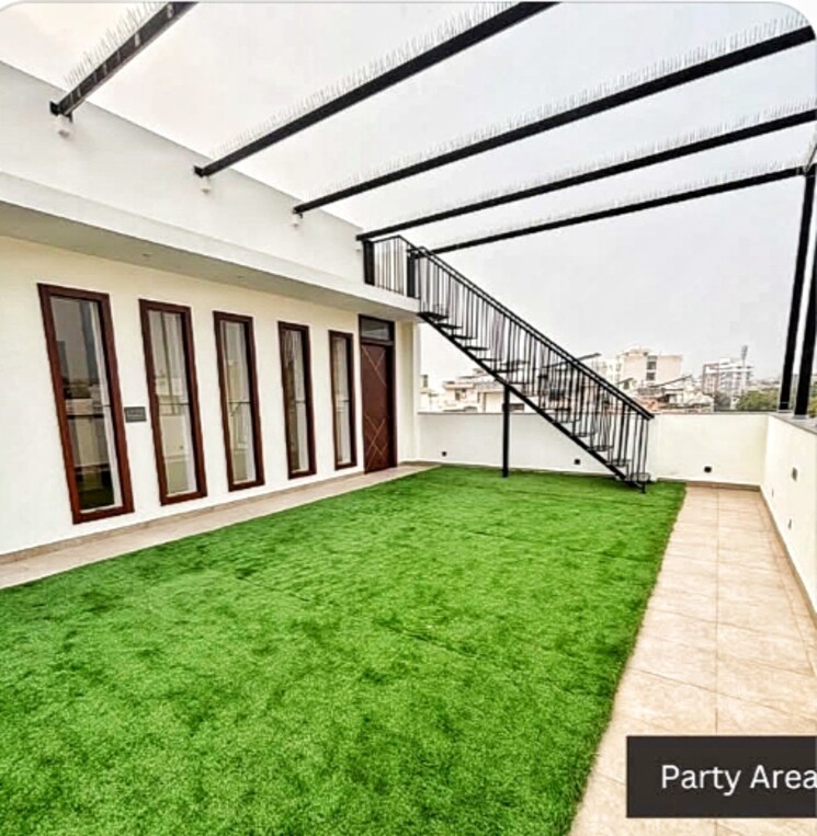 Terrace, shyam nagar 5 Bedroom 200 Sq.Yd. Independent House In Shyam Nagar Jaipur 8413921