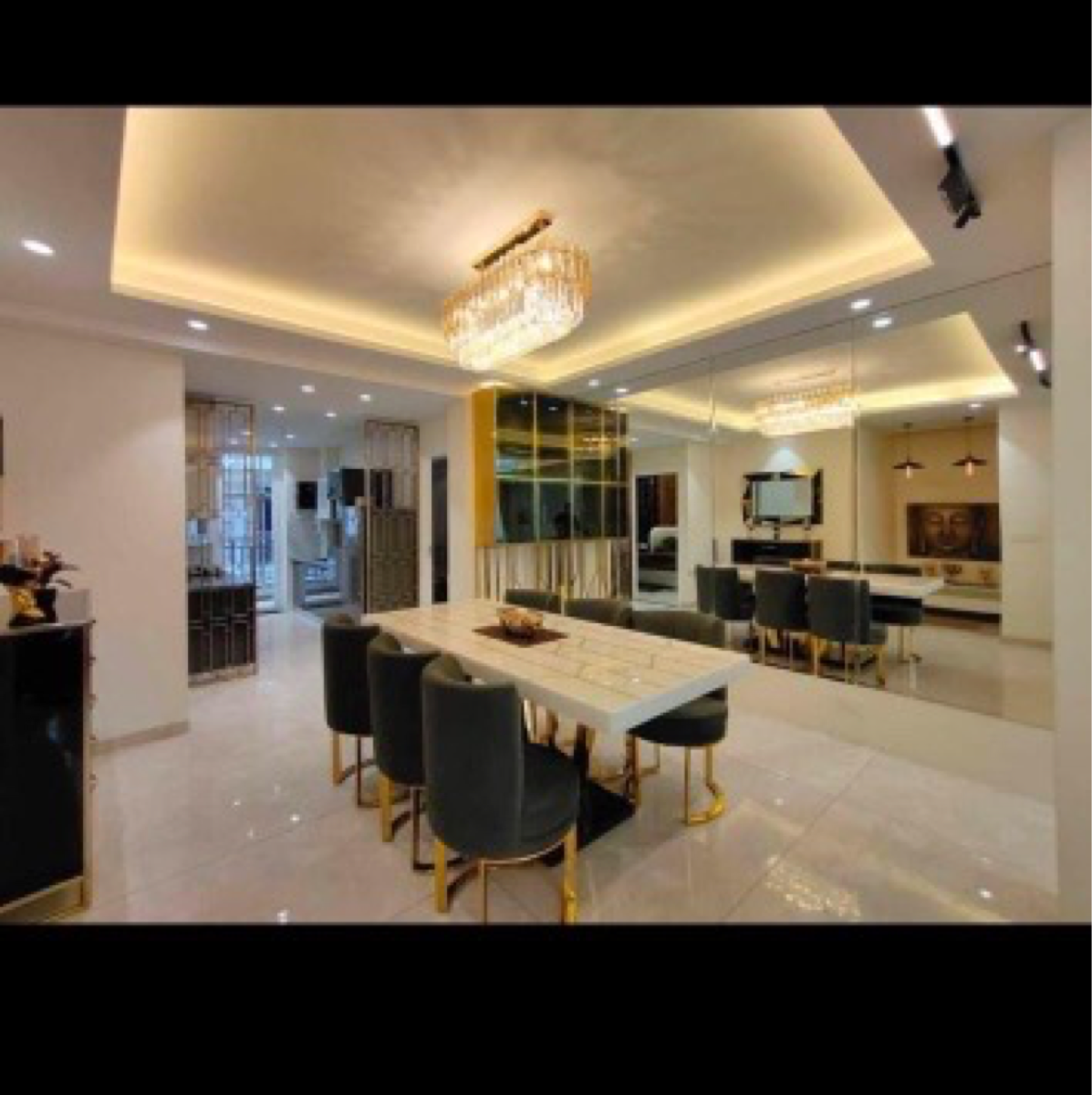 3 BHK + Pooja Room 2100 Sq.Ft. Apartment in Bollywood Esencia