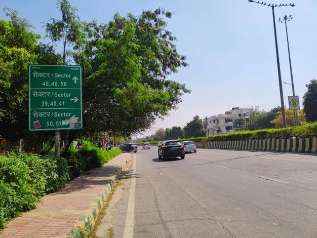 Plot For Sale in RWA Apartments Sector 50