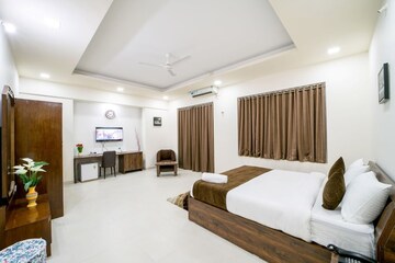Bedroom in 4 BHK Apartment at Marvel Zephyr, Kharadi – for Sale