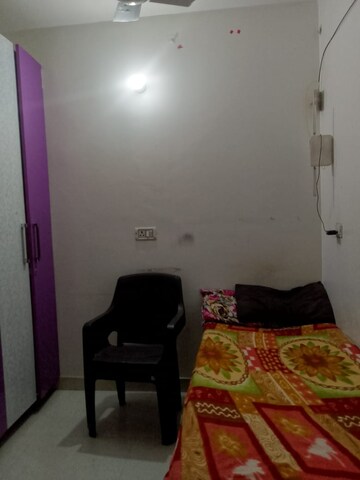 Furnished Amenities in 1 RK Builder Floor at Paryavaran Complex – for Rent