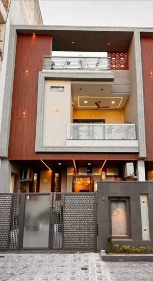 Kitchen in 4 BHK Villa at Gandhi Path – for Sale