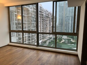 Room in 6 BHK Penthouse at M3M Golf Estate, Sector 65 – for Sale