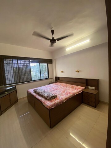 Bedroom in 3 BHK Apartment at Laxmi Palace Ghatkopar East, Ghatkopar East – for Rent