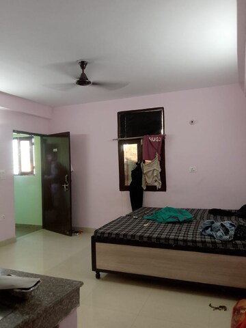 Bedroom in 1 RK Builder Floor at Paryavaran Complex – for Rent