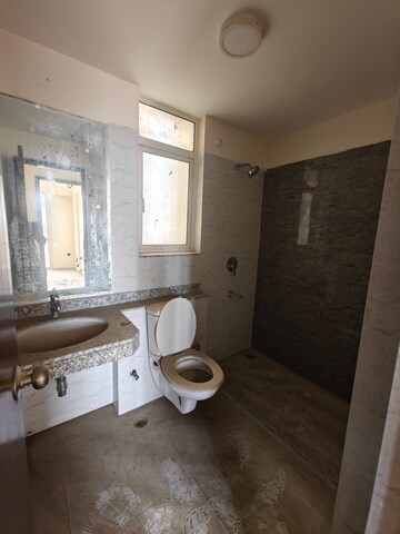 Room in 2 BHK Apartment at M3M Woodshire, Sector 107 – for Sale