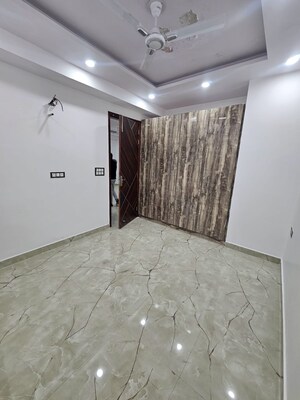 3 BHK Builder Floor For Sale in Chattarpur