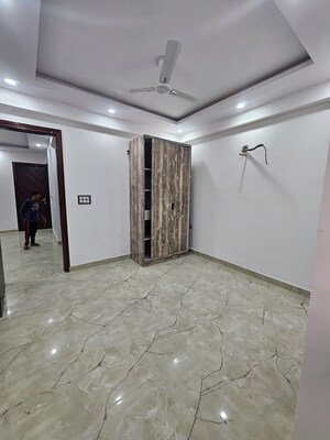 Room in 3 BHK Builder Floor at Chattarpur – for Sale