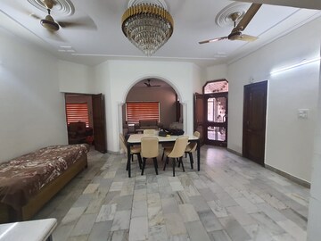 Parking in 3 BHK Independent House at Aerocity – for Rent